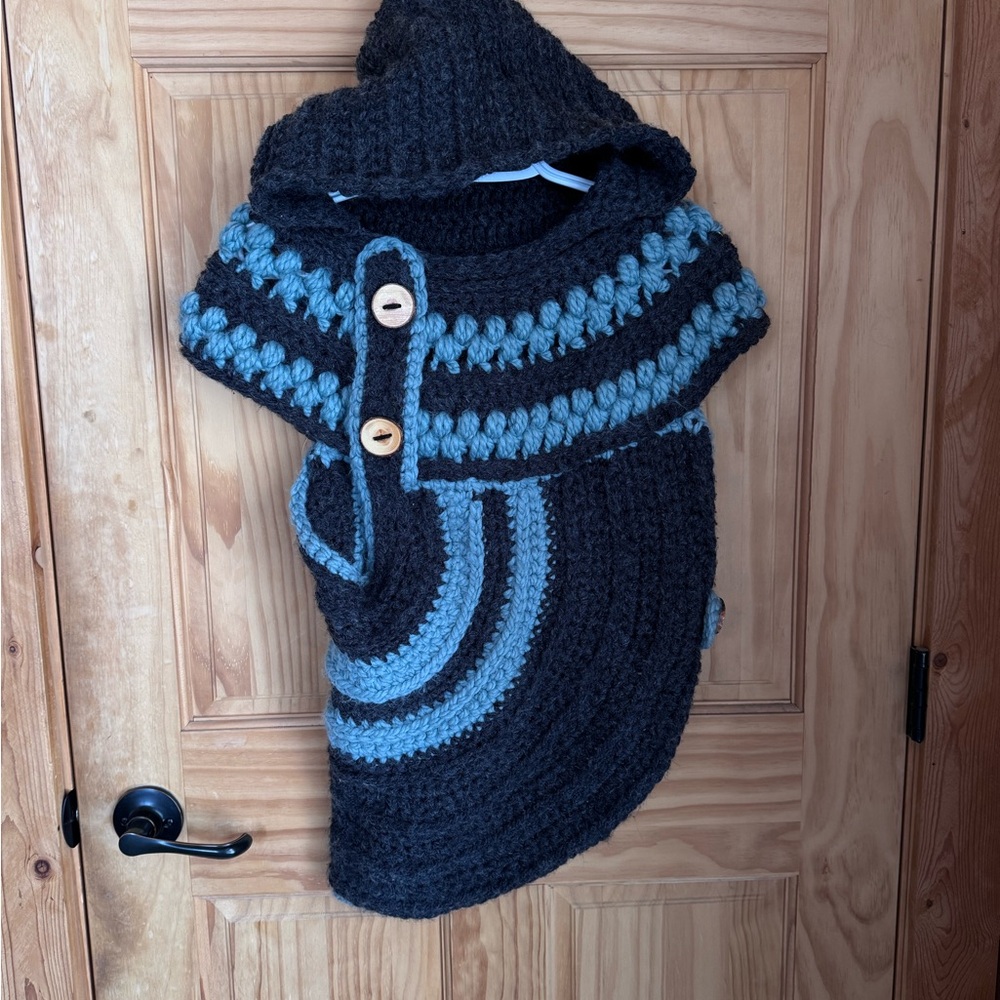 Cozy Grey & Turquoise Hooded Vest